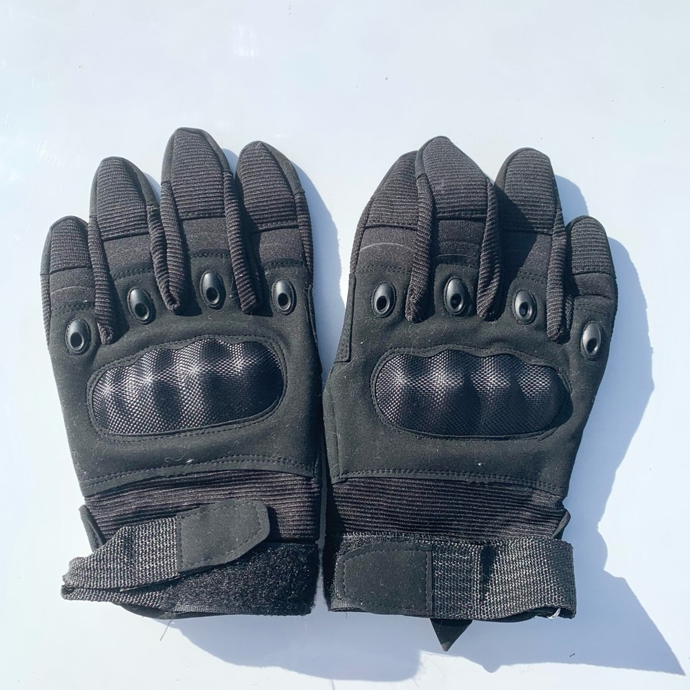 Tactical / Motorcycle Black Protective Gloves with Knuckle Guards Size Large(?)